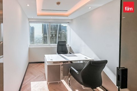 Bureau à Dubai, 153.4 m², № 77069 - photo 23