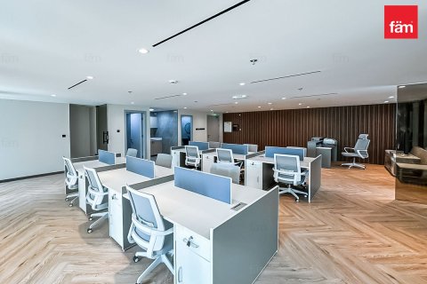 Bureau à Dubai, 153.4 m², № 77069 - photo 15