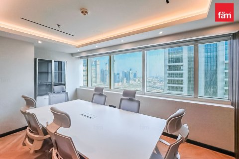 Bureau à Dubai, 153.4 m², № 77069 - photo 22