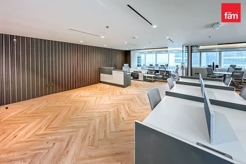 Bureau à Dubai, 153.4 m², № 77069 - photo 12