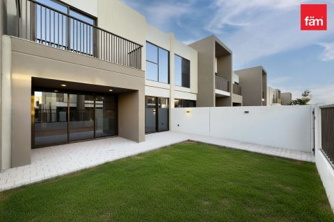 Снять в аренду виллу в Дубае: 3 спальни, 164.5м², № 77070 - фото 20