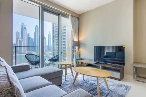 Apartamento en BEACH ISLE en EMAAR Beachfront, Dubai Harbour, Dubai, 1 dormitorio, 80 m², № 69293 - foto 1