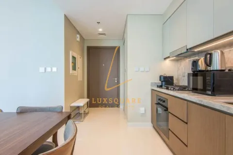 Apartamento en BEACH ISLE en EMAAR Beachfront, Dubai Harbour, Dubai, 1 dormitorio, 80 m², № 69293 - foto 16
