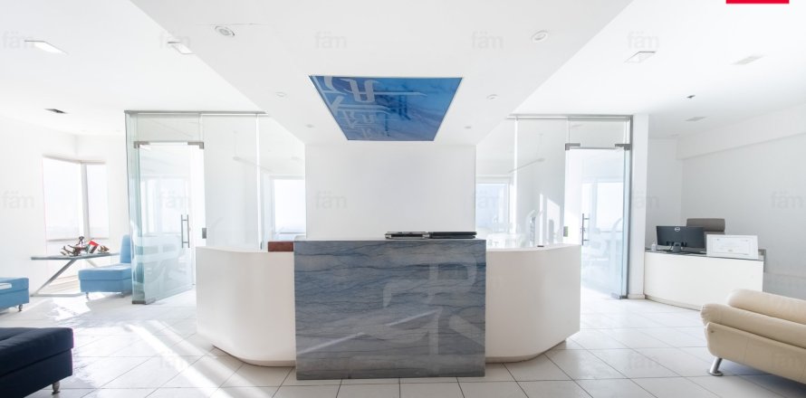 Office in Sheikh Zayed Road, Dubai 234.9 sq.m. № 96466