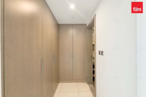 Apartment in Downtown Dubai (Downtown Burj Dubai), Dubai 3 bedrooms, 198.5 sq.m. № 96457 - photo 14