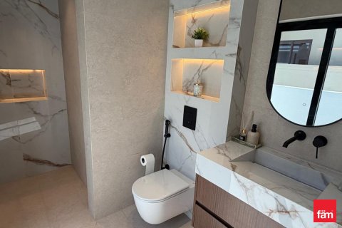 Купить виллу в Дубае: 5 спален, 735.1м², № 96456 - фото 27