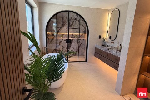 Купить виллу в Дубае: 5 спален, 735.1м², № 96456 - фото 23