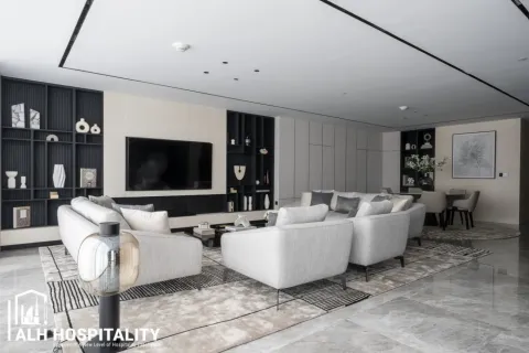 Снять в аренду пентхаус в Sheikh Zayed Road, Дубай: 2 спальни, 212м², № 93280 - фото 2