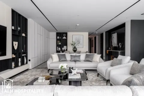 Снять в аренду пентхаус в Sheikh Zayed Road, Дубай: 2 спальни, 212м², № 93280 - фото 7