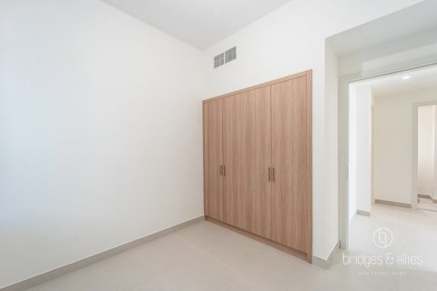 Villa in Dubai 4 bedrooms, 251.9 sq.m. № 77171 - photo 11