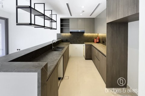 Villa en Dubai, 3 dormitorios, 140.5 m², № 77185 - foto 4