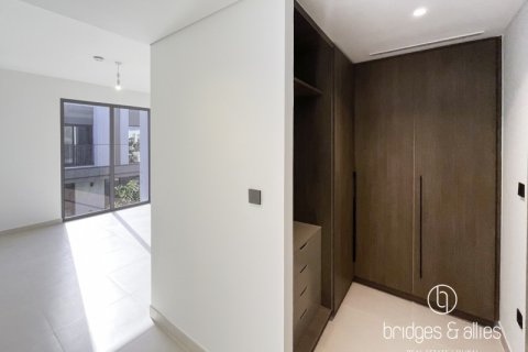 Villa en Dubai, 3 dormitorios, 140.5 m², № 77185 - foto 11