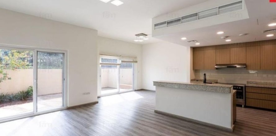 Townhouse in Dubai 3 bedrooms, 174.8 sq.m. № 95790