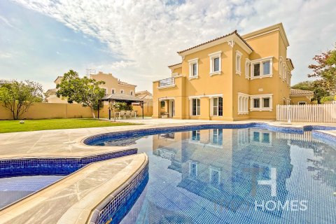 Villa à Arabian Ranches, Dubai, 4 chambres, 361 m², № 13496 - photo 1