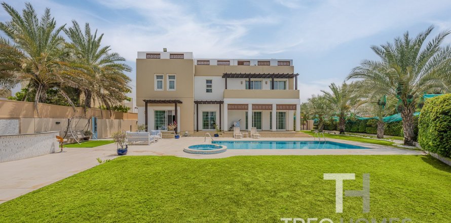 Villa à Mudon, Dubai, 5 chambres, 978 m², № 13492