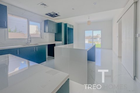 Villa en Meadows, Dubai, 5 dormitorios, 344 m², № 13486 - foto 5