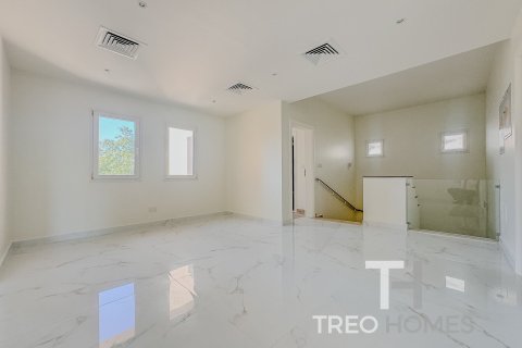 Villa en Meadows, Dubai, 5 dormitorios, 344 m², № 13486 - foto 13