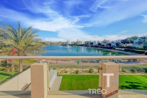 Villa en Meadows, Dubai, 5 dormitorios, 344 m², № 13486 - foto 10
