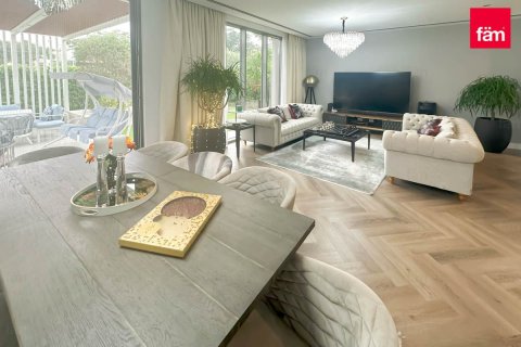 Villa in Dubai Hills Estate, Dubai 4 bedrooms, 448.3 sq.m. № 83727 - photo 7