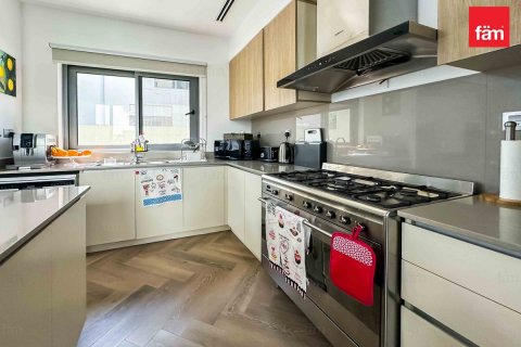 Villa in Dubai Hills Estate, Dubai 4 bedrooms, 448.3 sq.m. № 83727 - photo 9