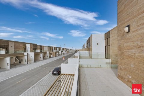 Townhouse in Dubai 4 bedrooms, 187.2 sq.m. № 83728 - photo 29