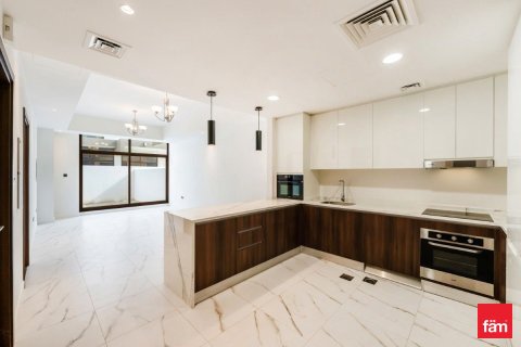 Townhouse in Dubai 4 bedrooms, 187.2 sq.m. № 83728 - photo 21