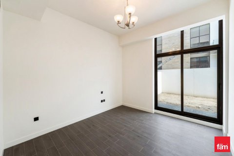 Townhouse in Dubai 4 bedrooms, 187.2 sq.m. № 83728 - photo 8