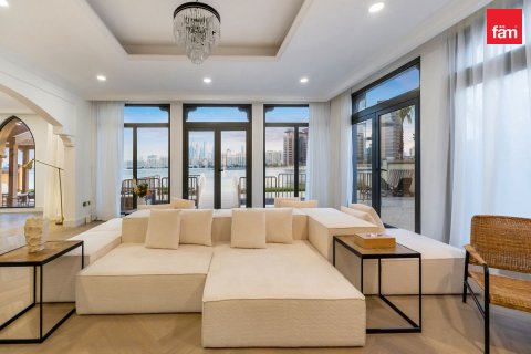 Villa en Palm Jumeirah, Dubai, 4 dormitorios, 656.1 m², № 16491 - foto 12