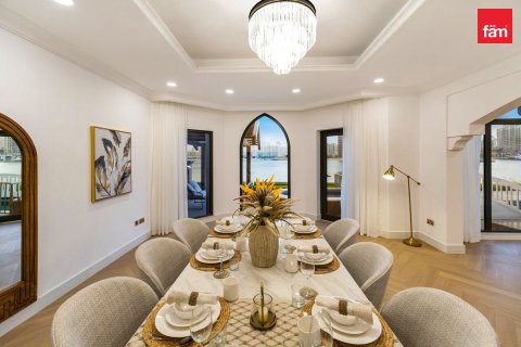 Villa en Palm Jumeirah, Dubai, 4 dormitorios, 656.1 m², № 16491 - foto 20