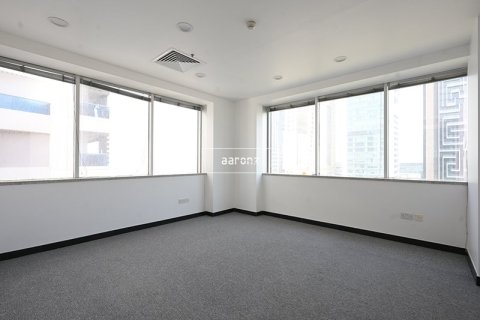 Oficina en Sheikh Zayed Road, Dubai, 227.8 m², № 14196 - foto 12
