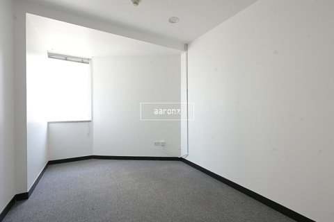 Oficina en Sheikh Zayed Road, Dubai, 227.8 m², № 14196 - foto 11