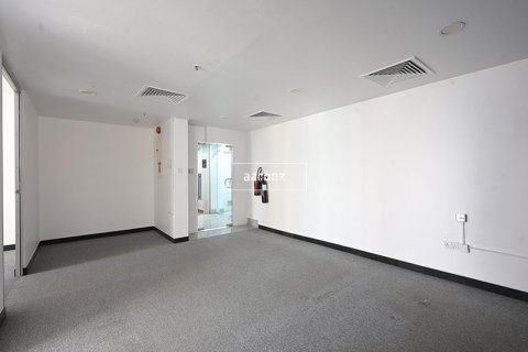 Oficina en Sheikh Zayed Road, Dubai, 227.8 m², № 14196 - foto 10