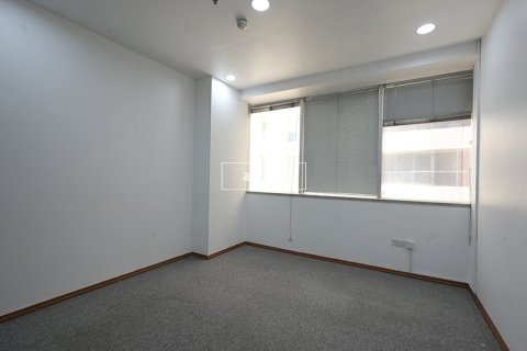 Oficina en Sheikh Zayed Road, Dubai, 227.8 m², № 14196 - foto 8