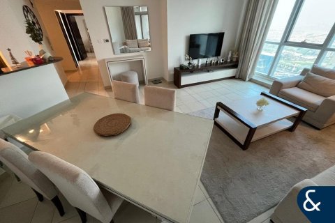 Apartment in The Torch, Dubai Marina, Dubai 2 bedrooms, 117 sq.m. № 75564 - photo 4