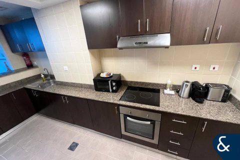 Apartment in The Torch, Dubai Marina, Dubai 2 bedrooms, 117 sq.m. № 75564 - photo 9