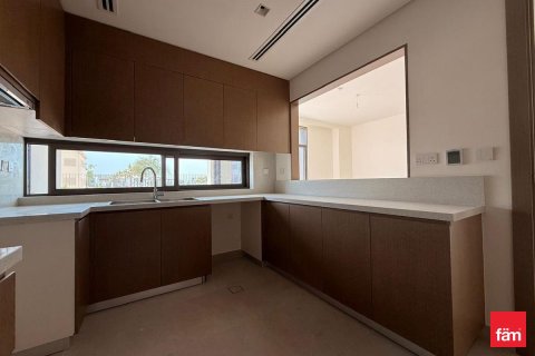 Villa en Al Furjan, Dubai, 4 dormitorios, 395.4 m², № 110595 - foto 8