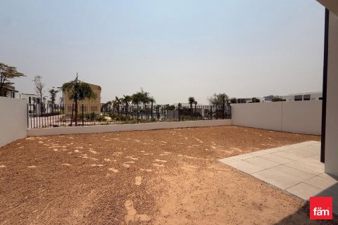 Villa en Al Furjan, Dubai, 4 dormitorios, 395.4 m², № 110595 - foto 5
