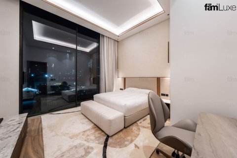 Villa in Al Wasl, Dubai 5 bedrooms, 930.2 sq.m. № 95831 - photo 29