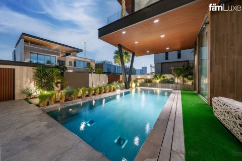 Villa en Al Wasl, Dubai, 5 dormitorios, 930.2 m², № 95831 - foto 18