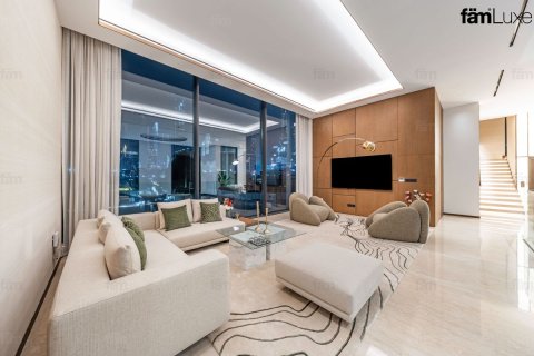 Villa en Al Wasl, Dubai, 5 dormitorios, 930.2 m², № 95831 - foto 20