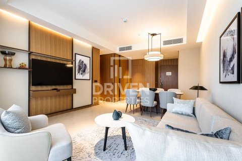 Apartamento en Downtown Dubai (Downtown Burj Dubai), Dubai, 3 dormitorios, 145 m², № 66624 - foto 2