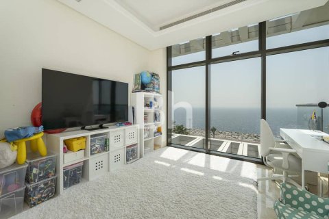 Apartment in Palm Jumeirah, Dubai 2 bedrooms, 124 sq.m. № 21356 - photo 13