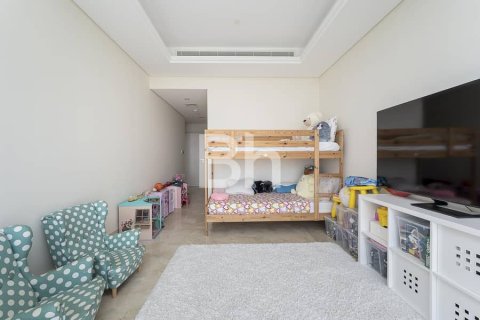 Apartment in Palm Jumeirah, Dubai 2 bedrooms, 124 sq.m. № 21356 - photo 14