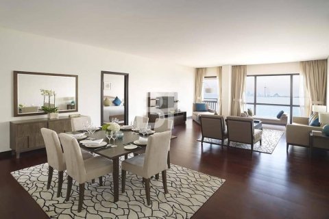 Hotel Apartment in Palm Jumeirah, Dubai 1 bedroom, 108 sq.m. № 21354 - photo 1