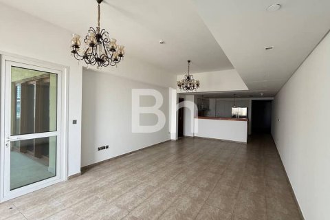 Apartment in Palm Jumeirah, Dubai 2 bedrooms, 180 sq.m. № 21352 - photo 2