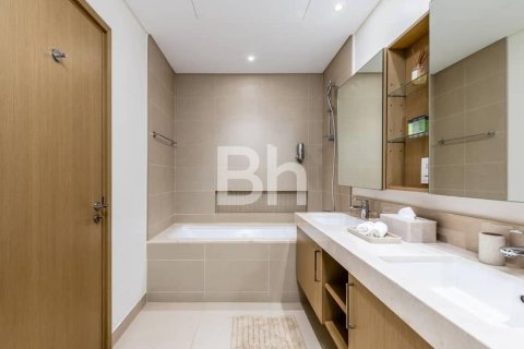 Apartment in Dubai Marina, Dubai 2 bedrooms, 110 sq.m. № 21358 - photo 12