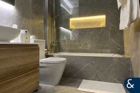 Apartment in The Views, Dubai 1 bedroom, 72 sq.m. № 99088 - photo 6