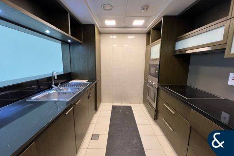 Apartment in Downtown Dubai (Downtown Burj Dubai), Dubai 2 bedrooms, 139 sq.m. № 99099 - photo 11