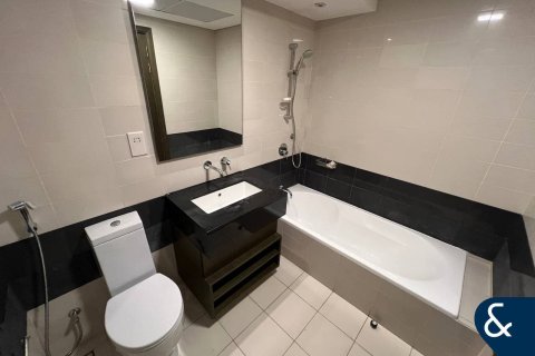 Apartment in Downtown Dubai (Downtown Burj Dubai), Dubai 2 bedrooms, 139 sq.m. № 99099 - photo 10