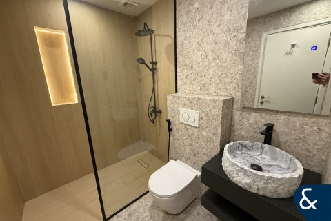 Apartment in Jumeirah Beach Residence, Dubai 4 bedrooms, 235 sq.m. № 99087 - photo 14